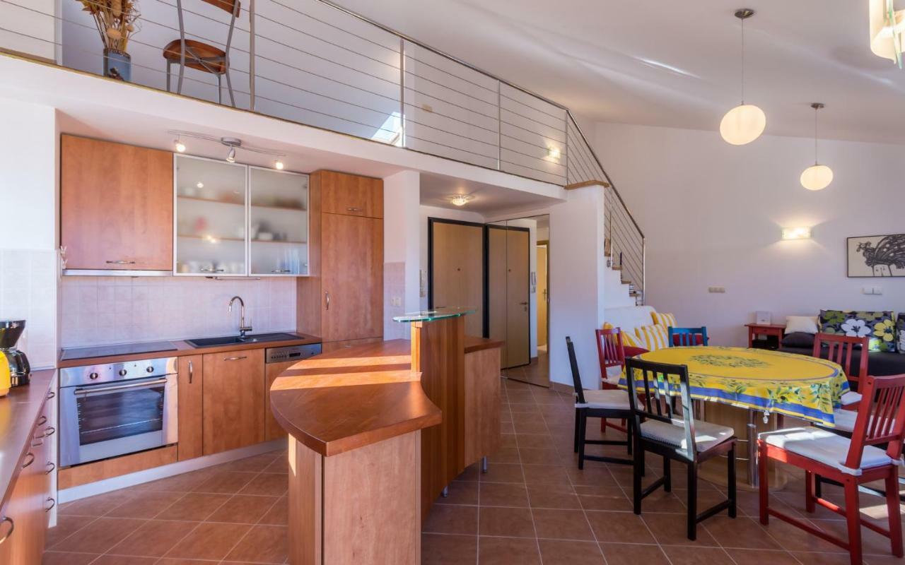 Appartement Tinka à Baška Extérieur photo